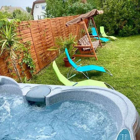 Tieff Apartmanhaz Balatonmariafuerdo Hullamtelep Prázdninový dům Balatonkeresztúr
