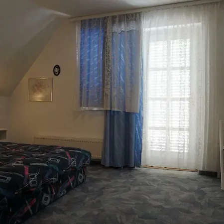Tieff Apartmanhaz Balatonmariafuerdo Hullamtelep Holiday home Balatonkeresztur